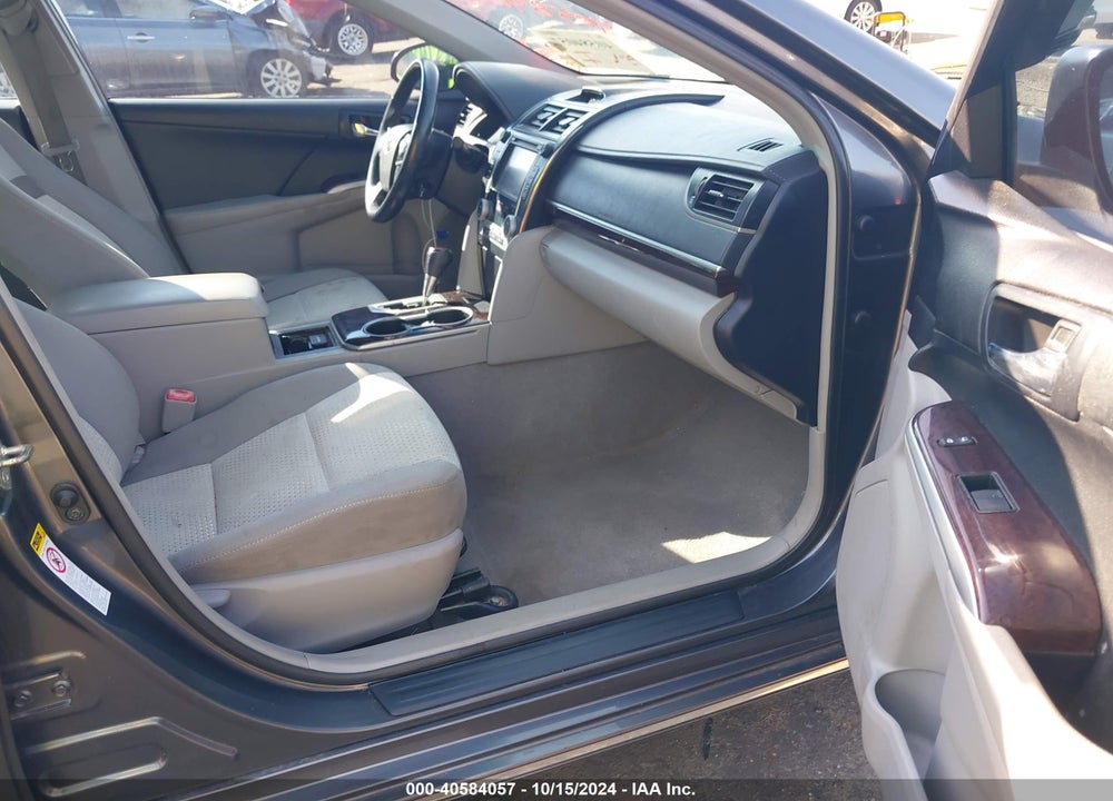 2014 TOYOTA CAMRY XLE VIN: 4T4BF1FK3ER424165