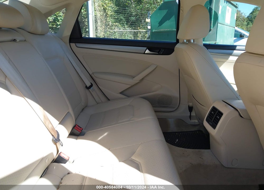 2014 VOLKSWAGEN PASSAT 1.8T SE VIN: 1VWBT7A38EC084296