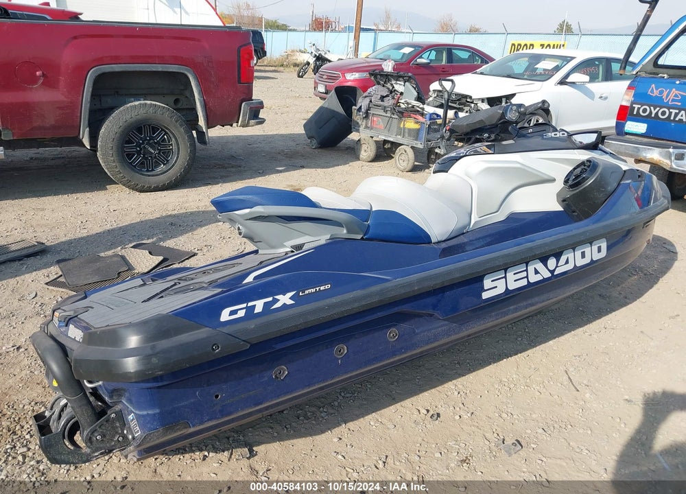 2023 SEADOO GTX-300 LIMITED VIN: YDV16457I223