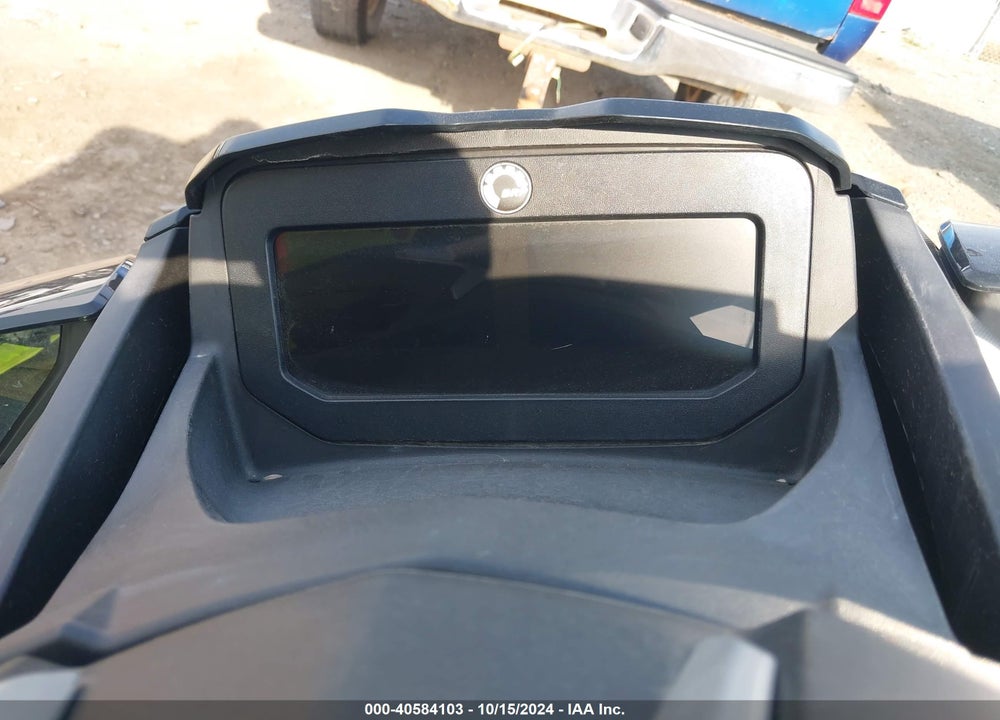 2023 SEADOO GTX-300 LIMITED VIN: YDV16457I223