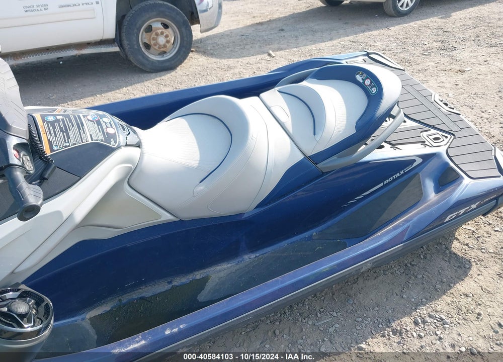 2023 SEADOO GTX-300 LIMITED VIN: YDV16457I223