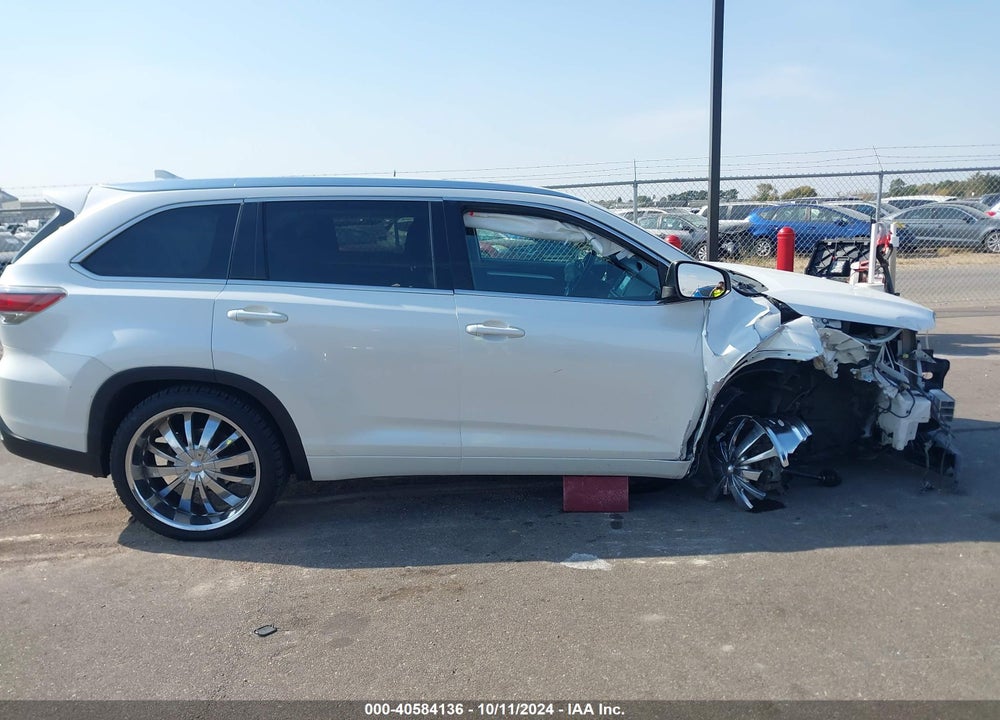 2016 TOYOTA HIGHLANDER XLE V6 VIN: 5TDJKRFH5GS300527