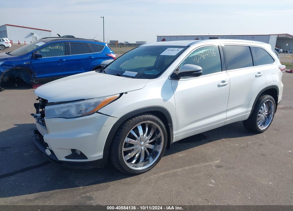 2016 TOYOTA HIGHLANDER XLE V6 VIN: 5TDJKRFH5GS300527