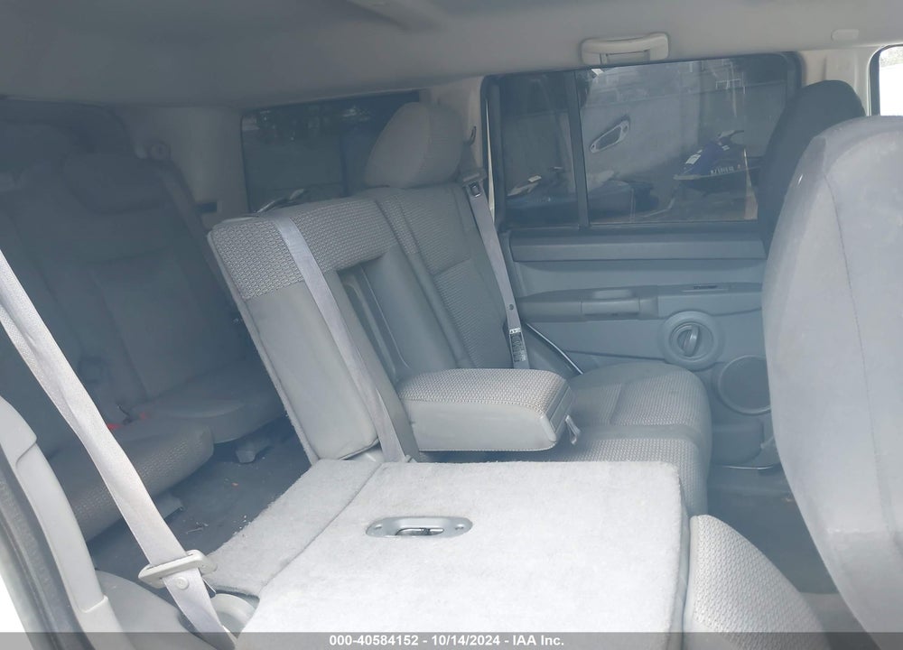 2007 JEEP COMMANDER SPORT VIN: 1J8HG48P37C550141