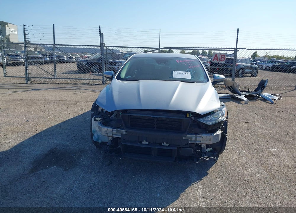 2020 FORD FUSION SE VIN: 3FA6P0HD8LR198530