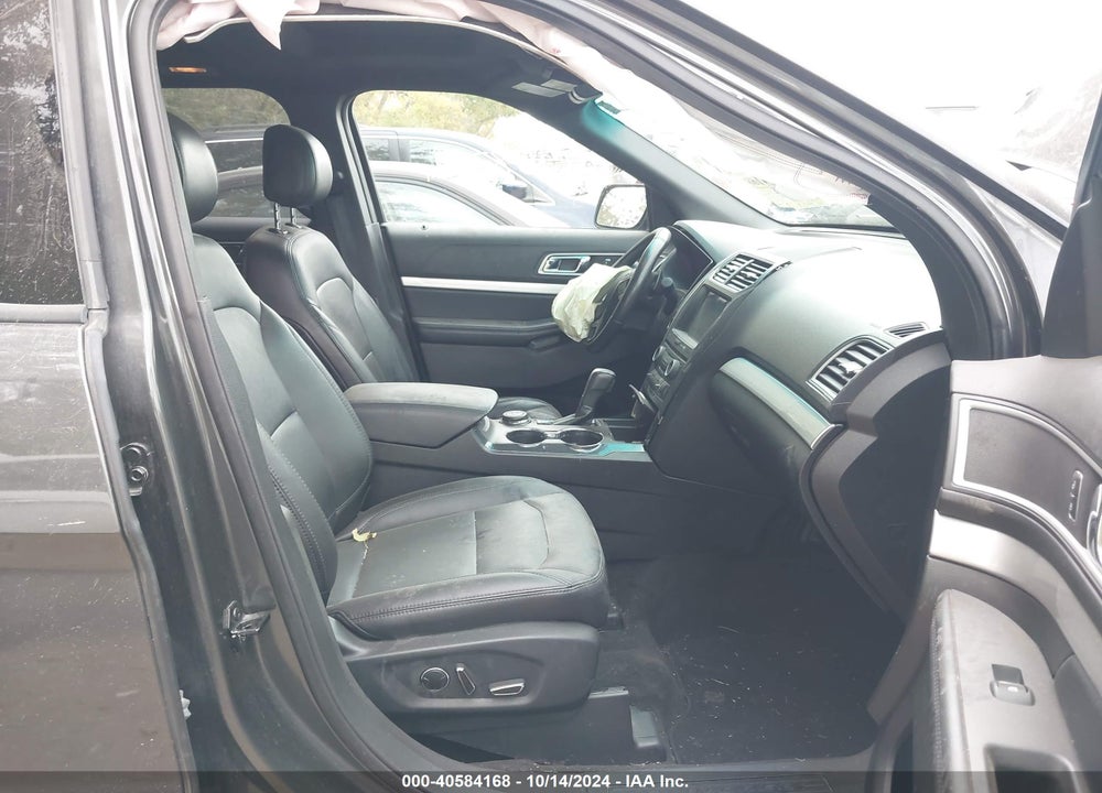 2017 FORD EXPLORER XLT VIN: 1FM5K8DH4HGA15307