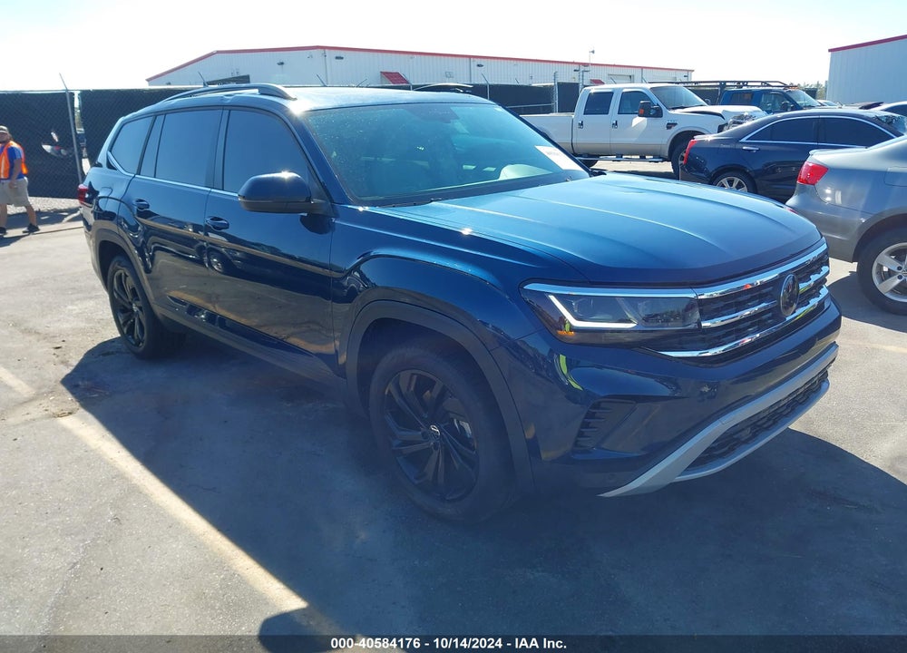 2022 VOLKSWAGEN ATLAS 3.6L V6 SE W/TECHNOLOGY VIN: 1V2JR2CA1NC549351