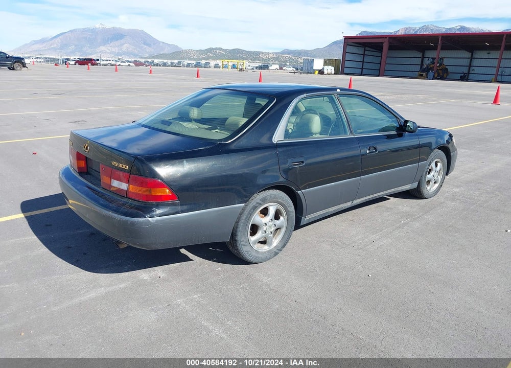 1997 LEXUS ES 300 VIN: JT8BF22G7V0055547