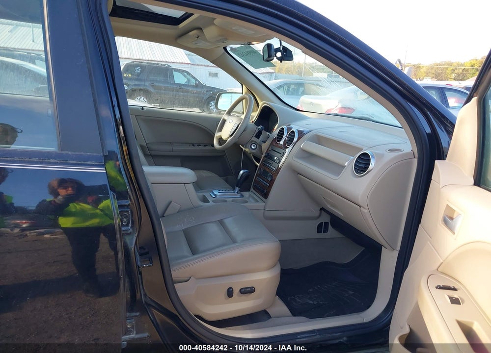 2006 FORD FREESTYLE LIMITED VIN: 1FMDK031X6GA38007