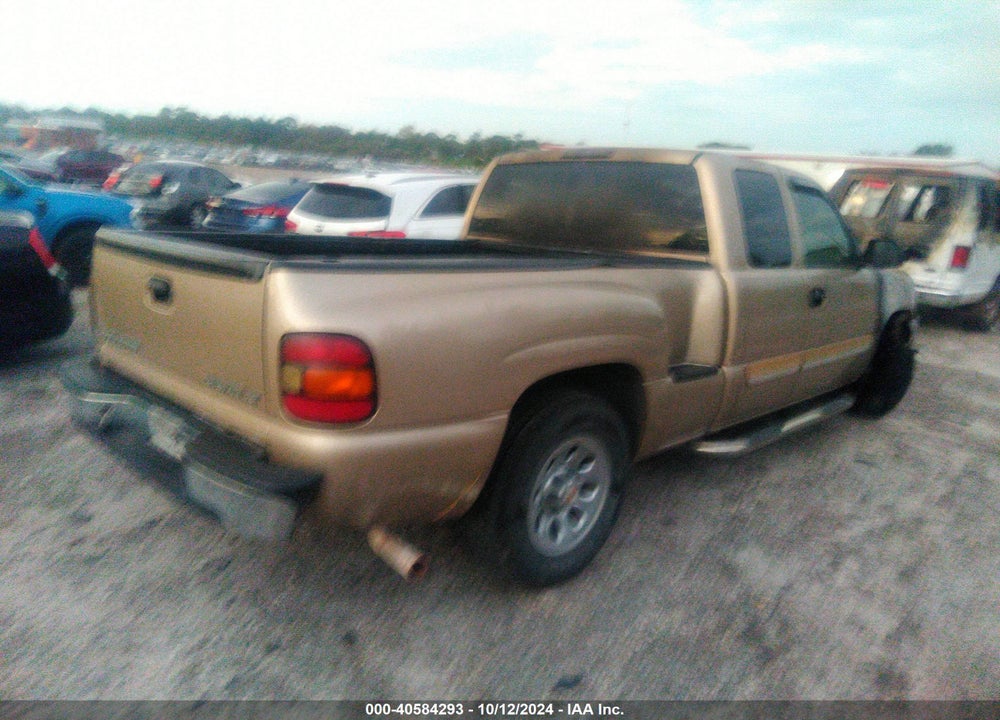 2005 CHEVROLET SILVERADO 1500 LS VIN: 1GCEC19T85Z130501
