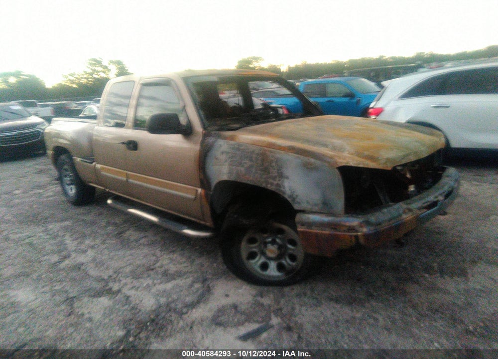 2005 CHEVROLET SILVERADO 1500 LS VIN: 1GCEC19T85Z130501