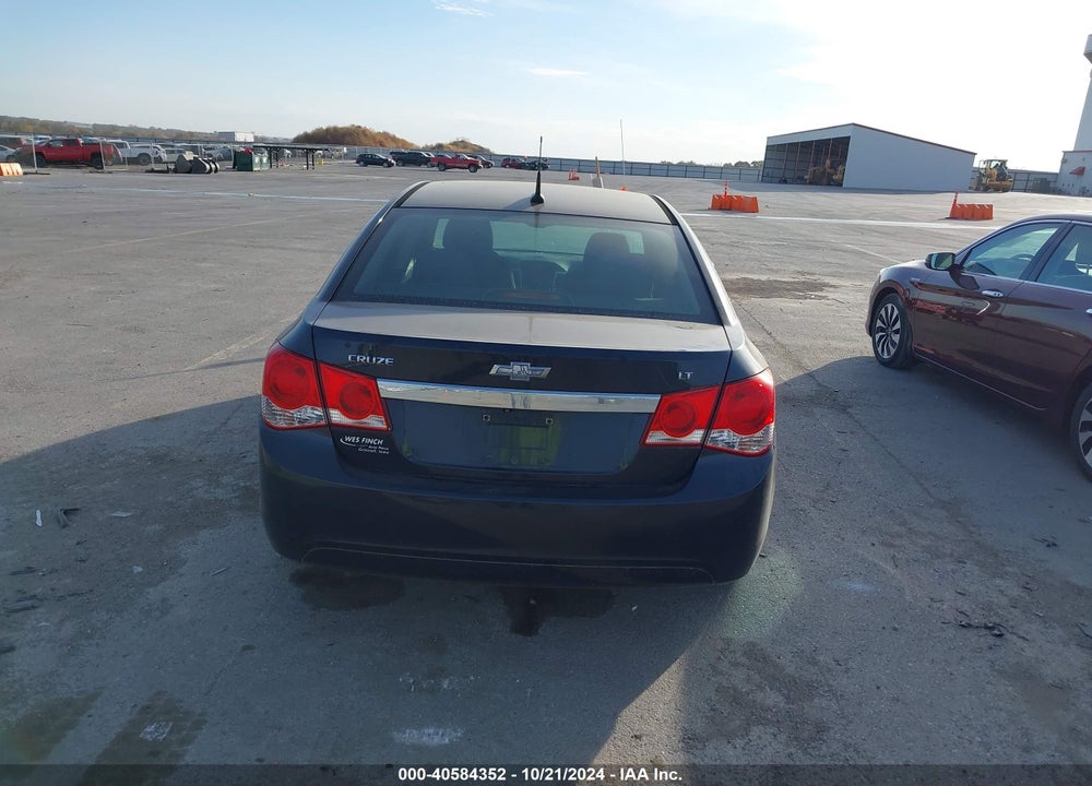 2014 CHEVROLET CRUZE 1LT AUTO VIN: 1G1PC5SB7E7411405