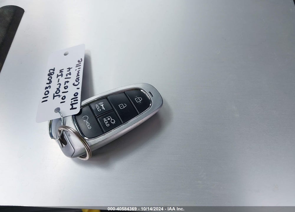 2022 HYUNDAI IONIQ 5 SE STANDARD RANGE VIN: KM8KM4AB6NU096636