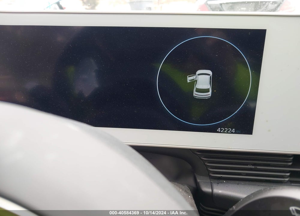 2022 HYUNDAI IONIQ 5 SE STANDARD RANGE VIN: KM8KM4AB6NU096636