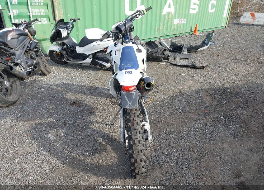 2019 HUSQVARNA FX 450 VIN: VBKUCR435KM341003