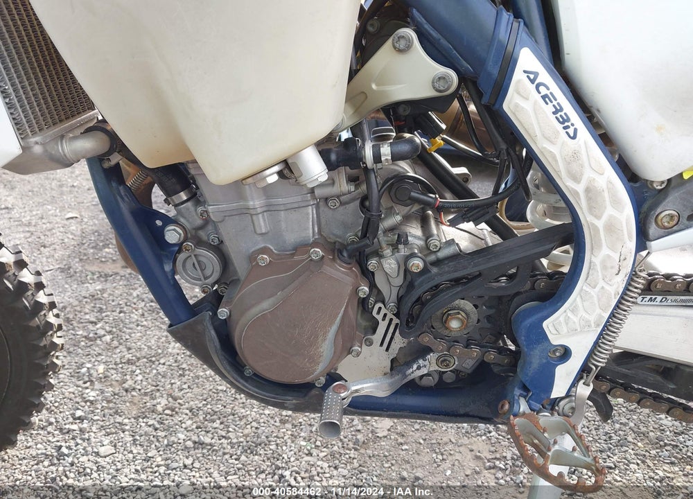 2019 HUSQVARNA FX 450 VIN: VBKUCR435KM341003