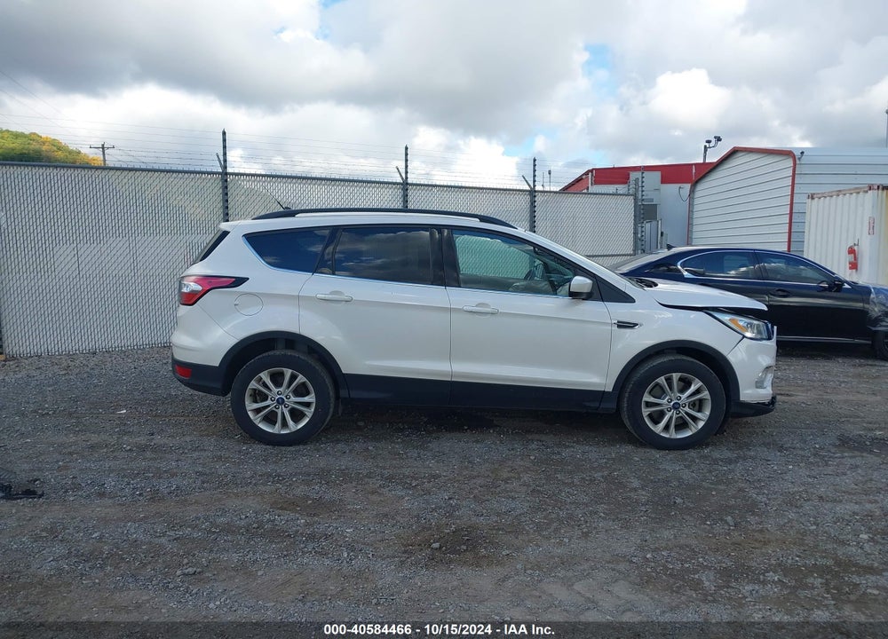2018 FORD ESCAPE SEL VIN: 1FMCU9HD0JUD17182