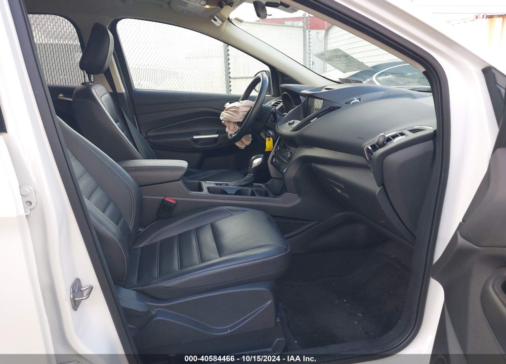 2018 FORD ESCAPE SEL VIN: 1FMCU9HD0JUD17182