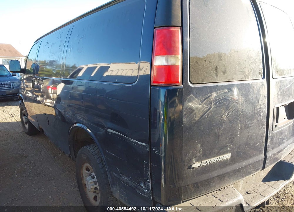2007 CHEVROLET EXPRESS WORK VAN VIN: 1GCGG25V071150396
