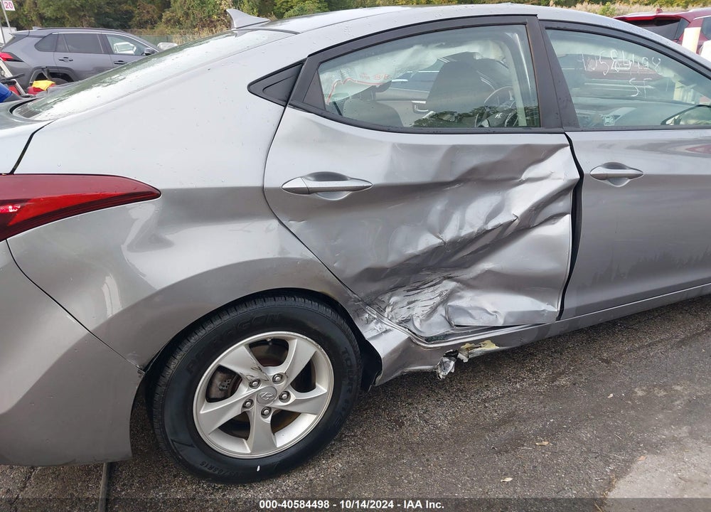 2015 HYUNDAI ELANTRA SE VIN: KMHDH4AE0FU248922