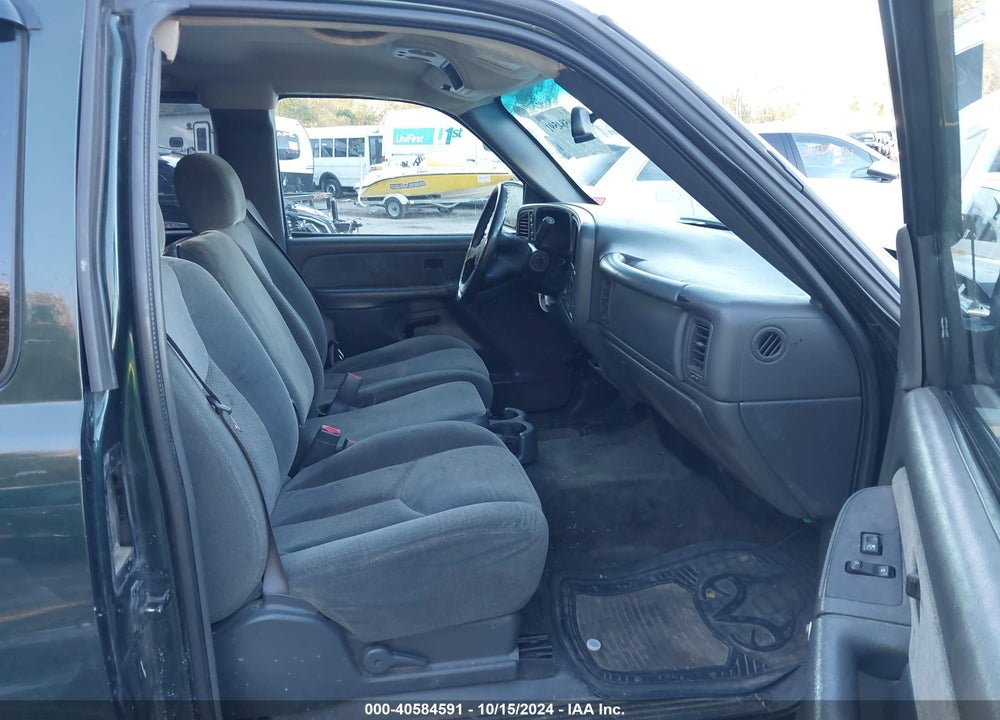 2003 CHEVROLET SILVERADO 1500 LS VIN: 2GCEK19T631253951