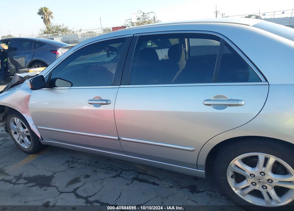 2007 HONDA ACCORD 2.4 SE VIN: 1HGCM56337A062658