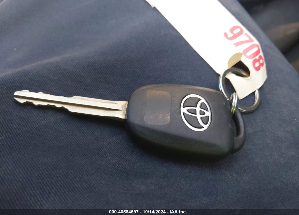 2015 TOYOTA COROLLA S PLUS VIN: 2T1BURHE2FC311588