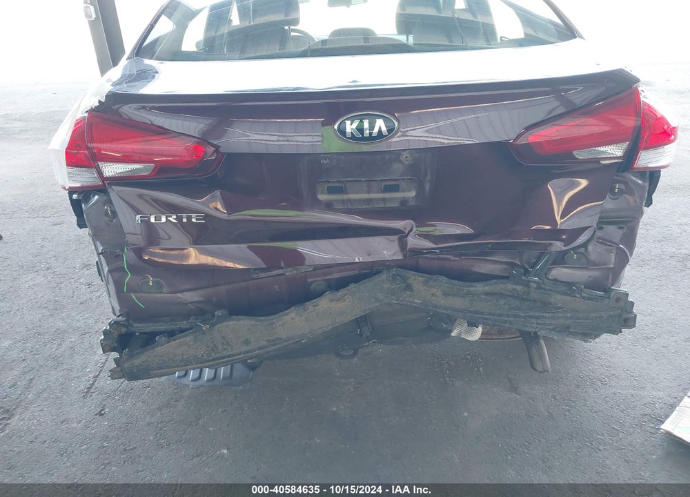 2018 KIA FORTE LX VIN: 3KPFK4A76JE168452
