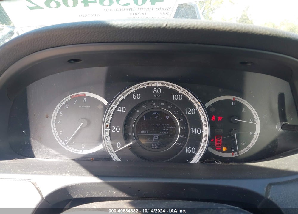 2015 HONDA ACCORD VIN: 1HGCR2F39FA241902