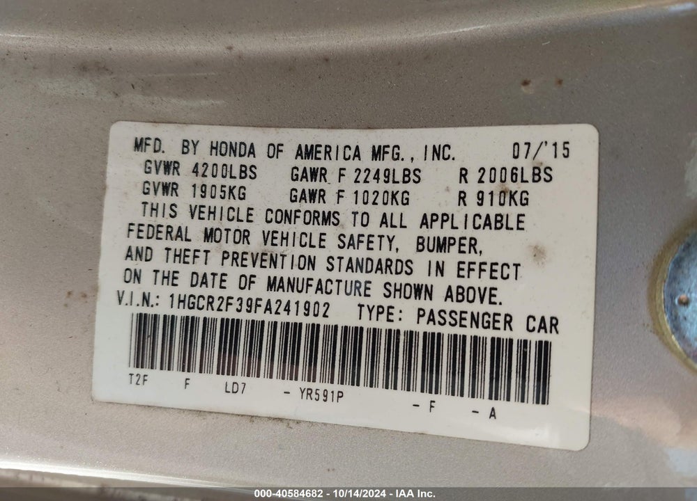 2015 HONDA ACCORD VIN: 1HGCR2F39FA241902