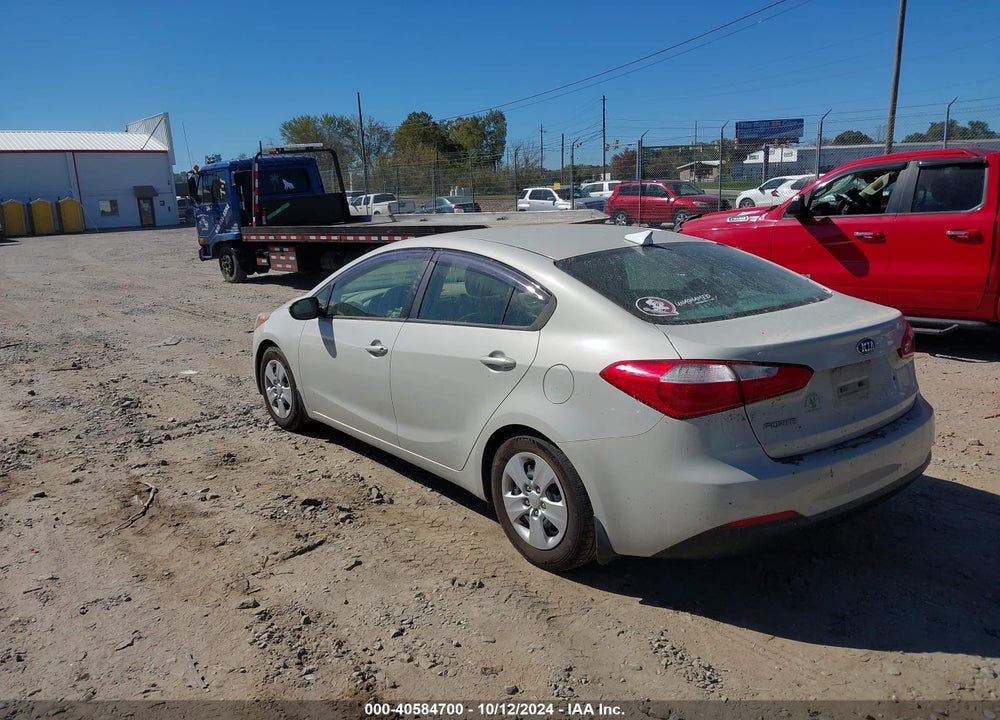 2015 KIA FORTE LX VIN: KNAFK4A69F5420623