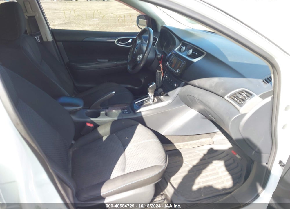 2016 NISSAN SENTRA SR VIN: 3N1AB7AP9GY260810