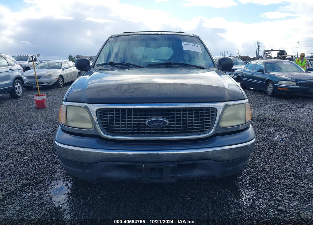 2002 FORD EXPEDITION XLT VIN: 1FMRU15L12LA15219
