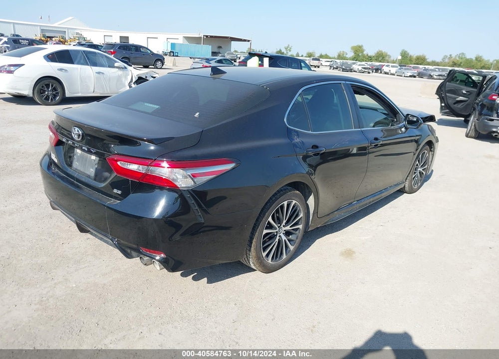 2019 TOYOTA CAMRY SE VIN: 4T1B11HK7KU765392