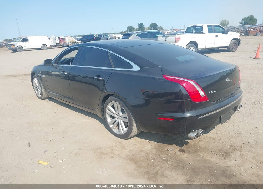 2011 JAGUAR XJ XJL VIN: SAJWA2GB2BLV07835
