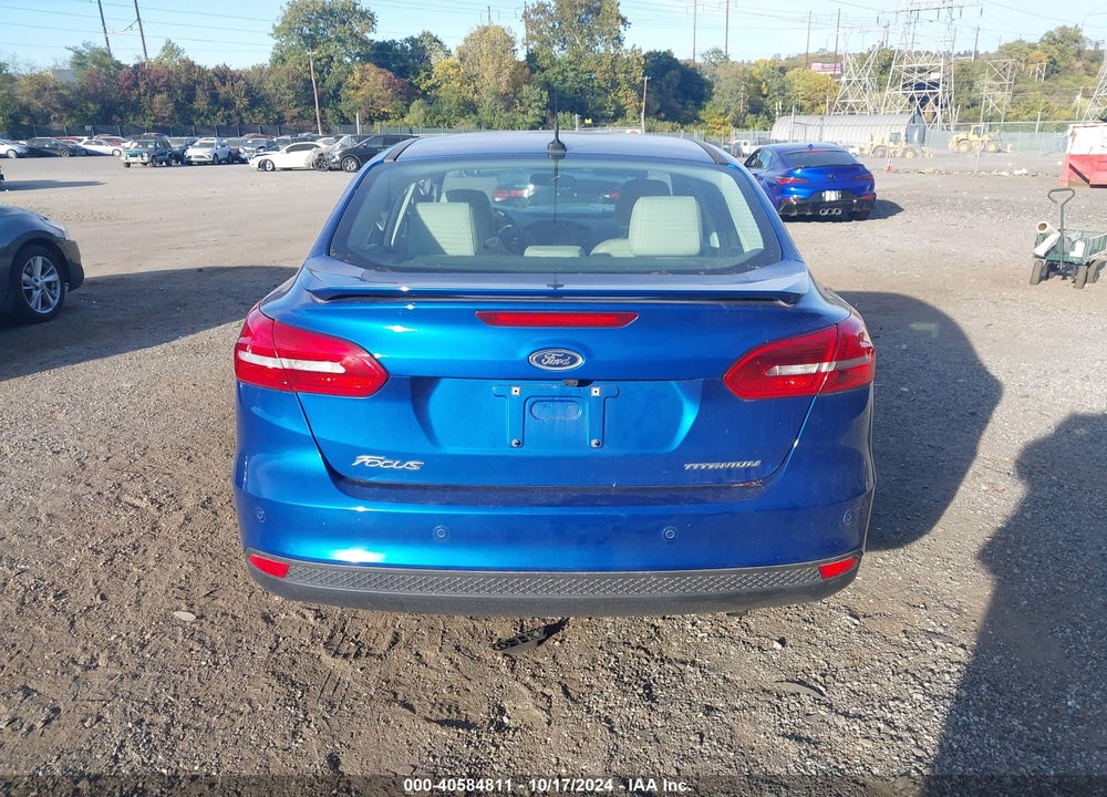 2018 FORD FOCUS TITANIUM VIN: 1FADP3J21JL242378