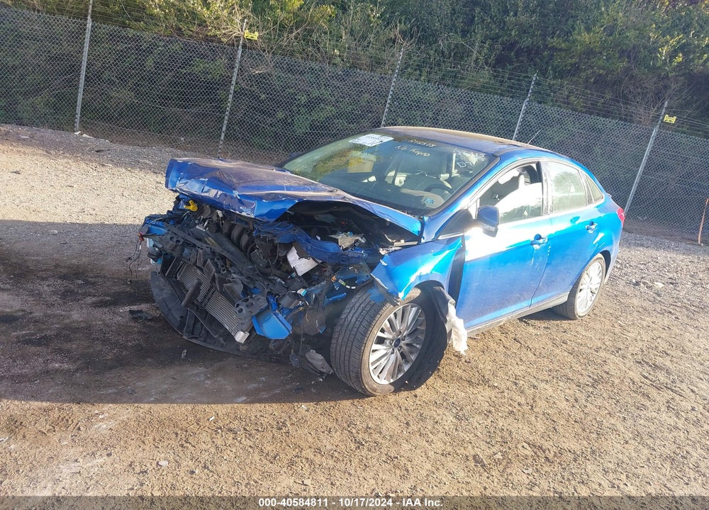 2018 FORD FOCUS TITANIUM VIN: 1FADP3J21JL242378