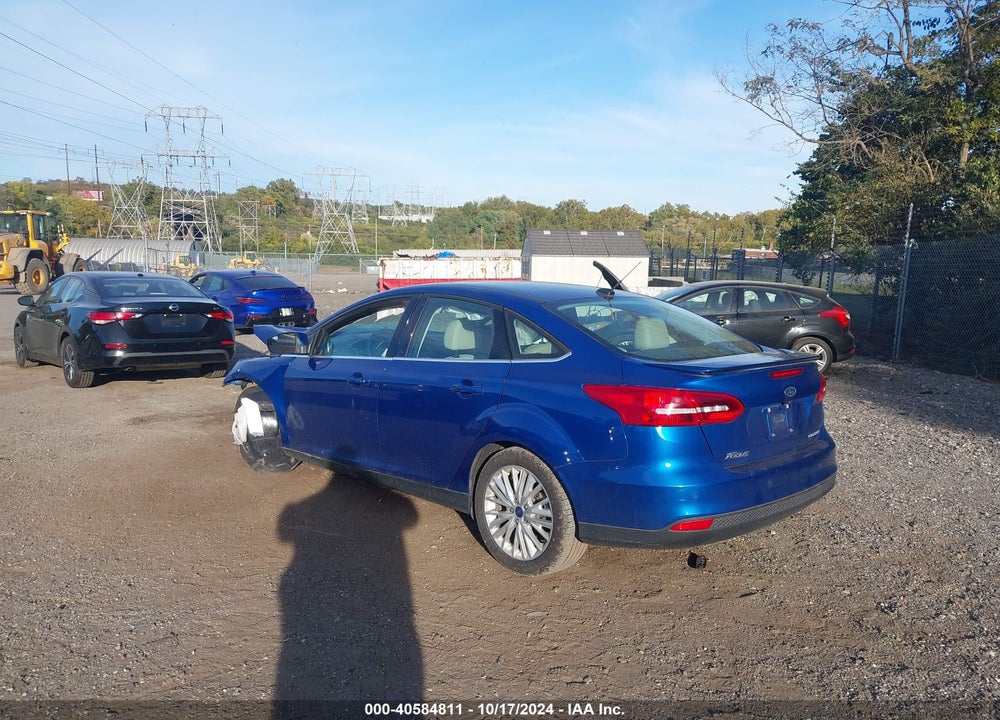 2018 FORD FOCUS TITANIUM VIN: 1FADP3J21JL242378
