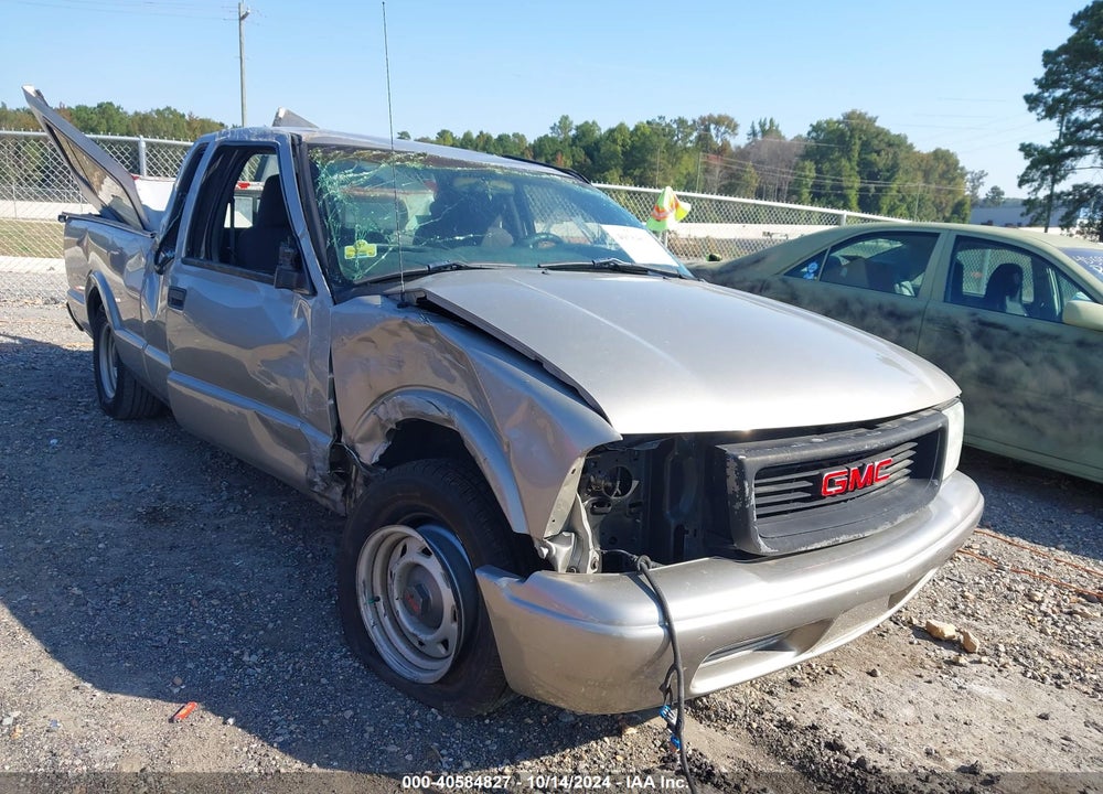 2003 GMC SONOMA SL VIN: 1GTCS19H238155547