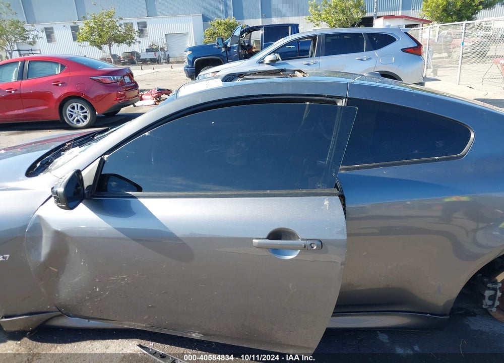 2014 INFINITI Q60 JOURNEY VIN: JN1CV6EK0EM113204