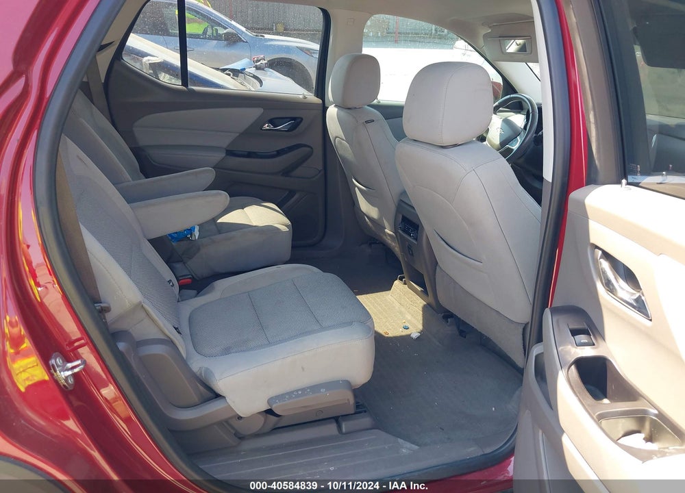 2018 CHEVROLET TRAVERSE 1LT VIN: 1GNERGKW9JJ281739