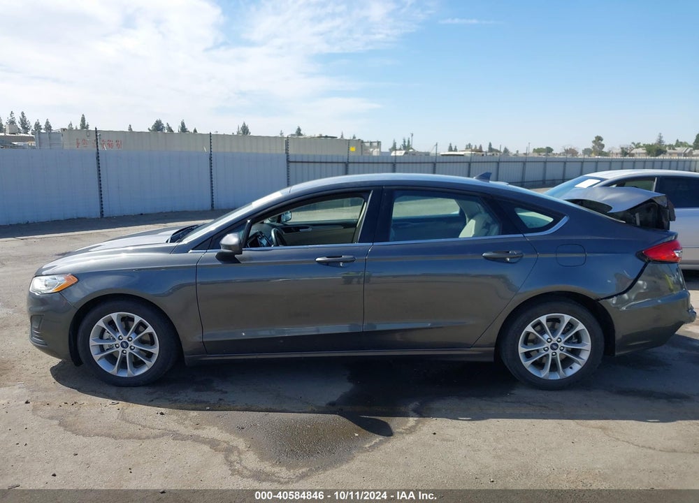 2019 FORD FUSION SE VIN: 3FA6P0H77KR122032