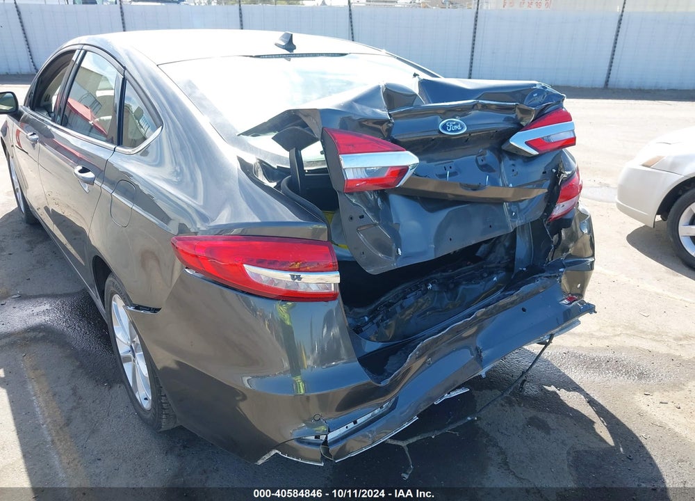 2019 FORD FUSION SE VIN: 3FA6P0H77KR122032