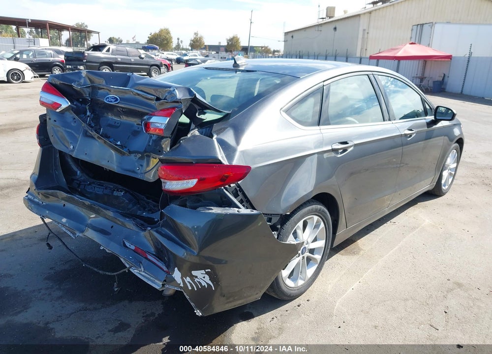 2019 FORD FUSION SE VIN: 3FA6P0H77KR122032