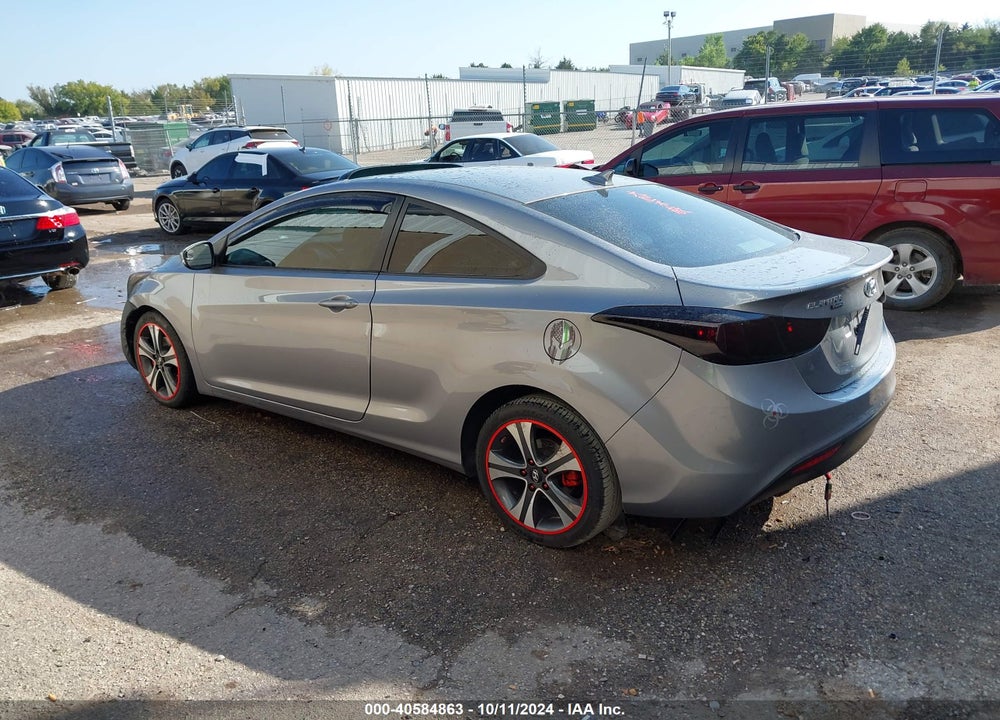 2013 HYUNDAI ELANTRA SE VIN: KMHDH6AE4DU015781
