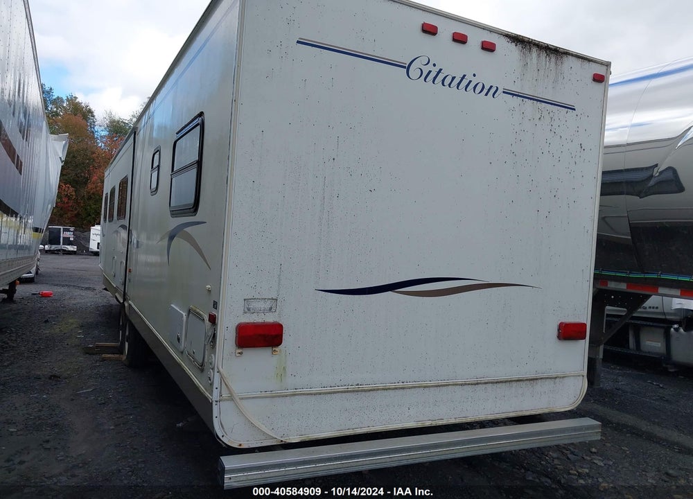 2001 THOR AMERICA CITATION 37Z TRAVEL TRAILER 33FT 1 SLIDEOUT WHITE VIN: 1CNTD79211M001971
