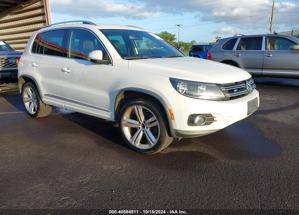 2016 VOLKSWAGEN TIGUAN R-LINE VIN: WVGAV7AX8GW611780