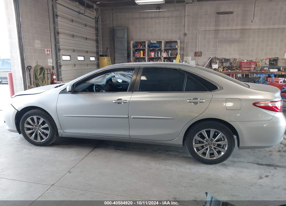2015 TOYOTA CAMRY XLE VIN: 4T1BF1FK7FU882951