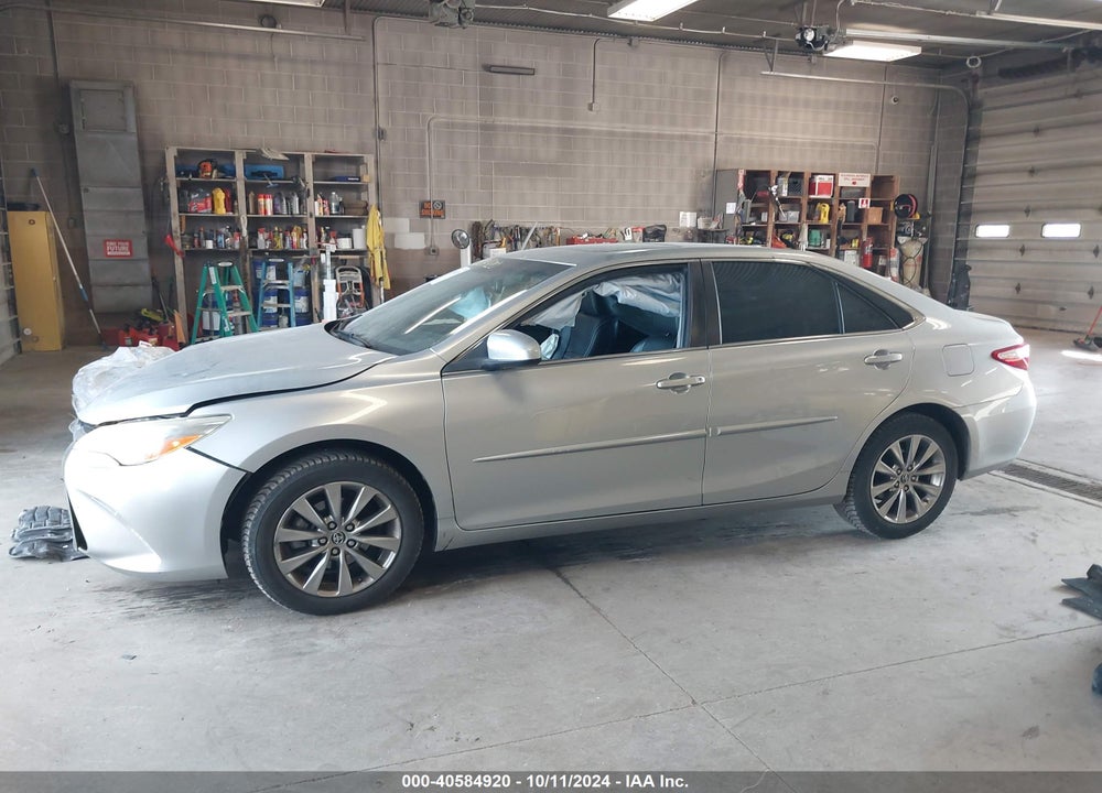 2015 TOYOTA CAMRY XLE VIN: 4T1BF1FK7FU882951