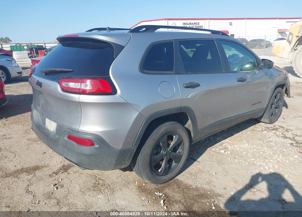 2017 JEEP CHEROKEE ALTITUDE FWD VIN: 1C4PJLASXHW566110